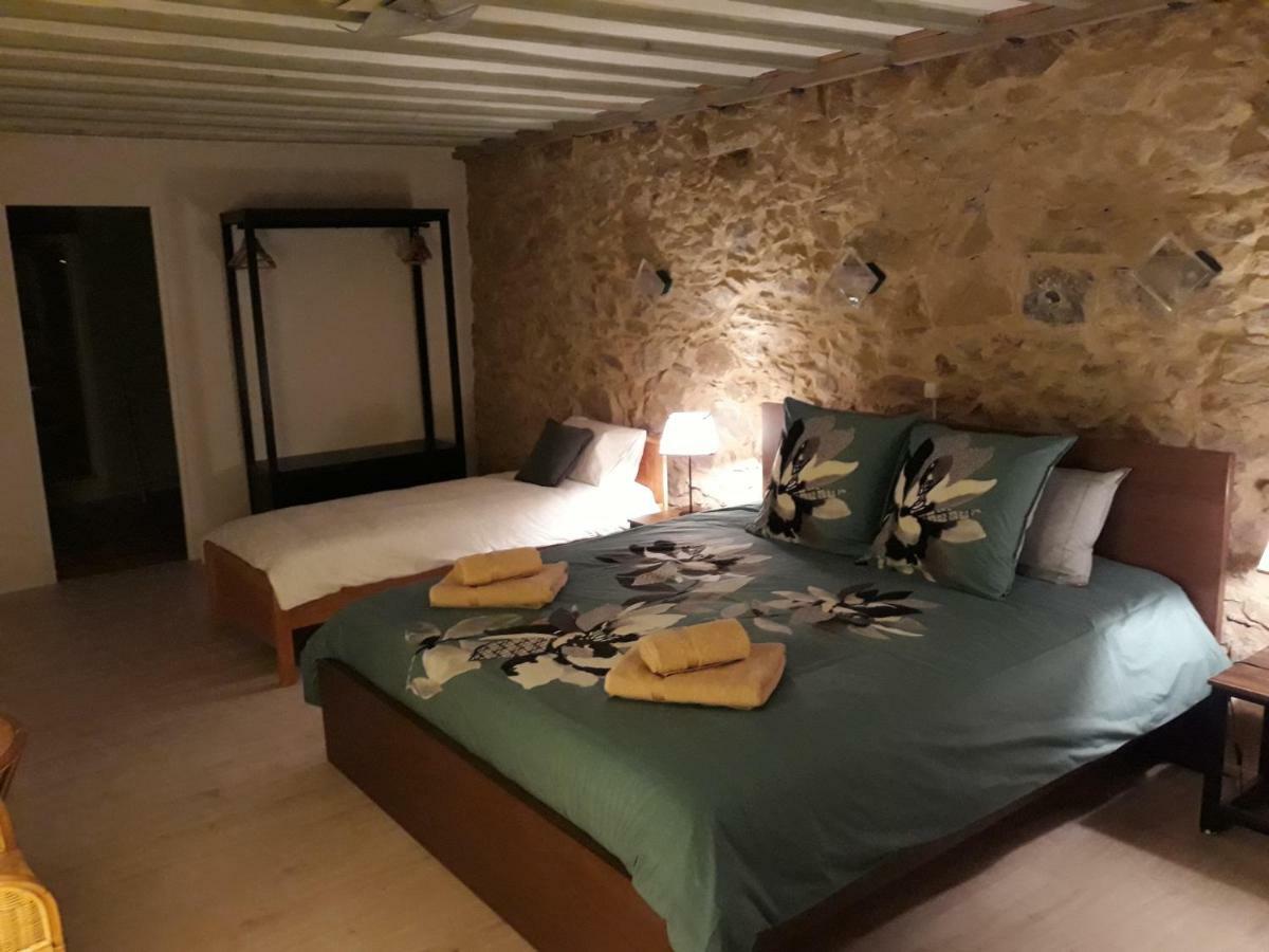 Chambres D'Hotes Les Gragniotes Tournissan Buitenkant foto